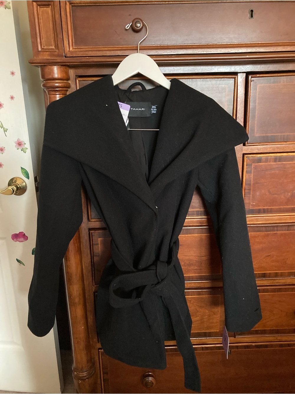 Tahari Black Shawl-Collar Belted Coat